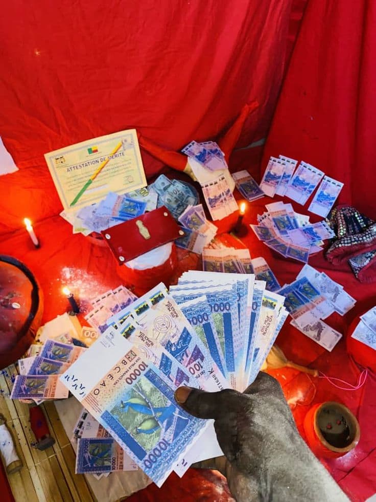 Démonstration du Portefeuille Magique : Découvrez la Puissance du Porte-Monnaie Mystique