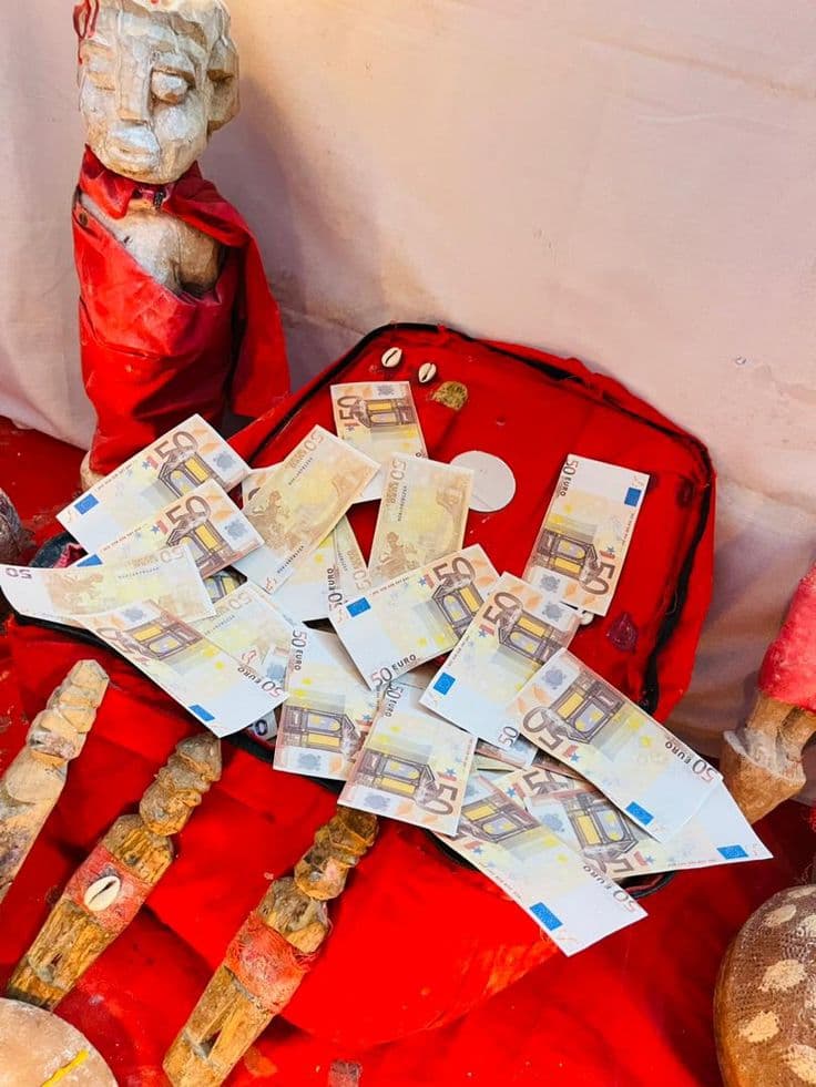 Valise magique une richesse infini : Marabout Mamadou Coulibaly