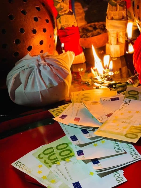 Valise magique une richesse infini : Marabout Mamadou Coulibaly