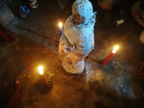 Vous avez été maudite ?